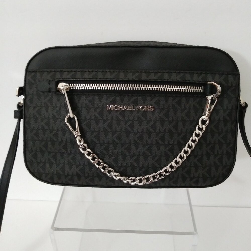 Michael Kors Jet Set Black Large Cross-body Bag